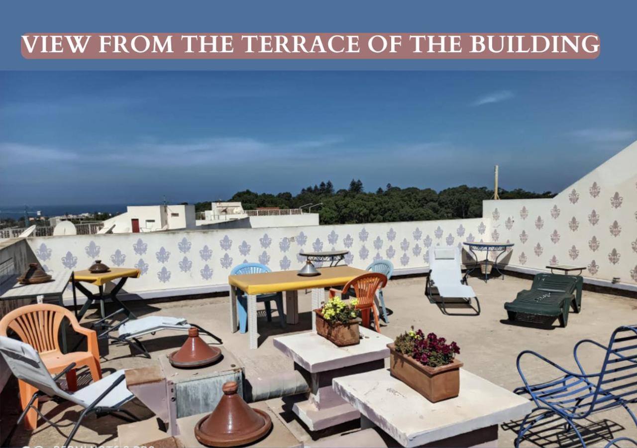 Appartement Julia Au Centre Ville Agadir Dans Residence Borj Dalat Exterior foto